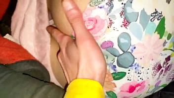Comparto La Cama Con Mi Vecina Y Le Meto Toda La Verga A Media Noche XVIDEOS