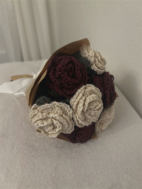 Crochet Rose Bouquet - Etsy