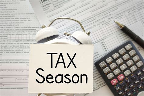 Stay Organized for Tax Season - Expatriate Tax Returns