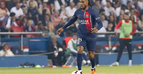 Le Milieu Du PSG Renato Sanches Dans Le Viseur De La Roma Crumpe