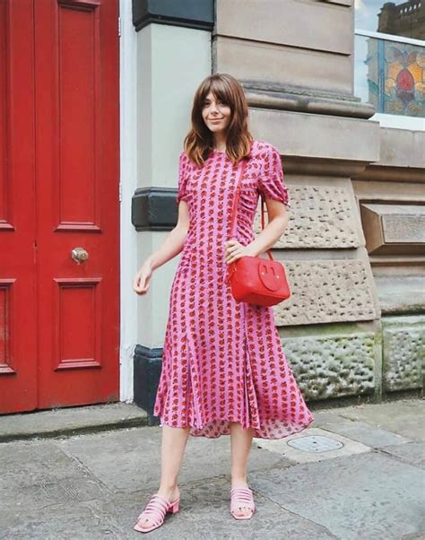 16 Pink And Red Outfit Ideas Chic Take On A Bold Color Combo