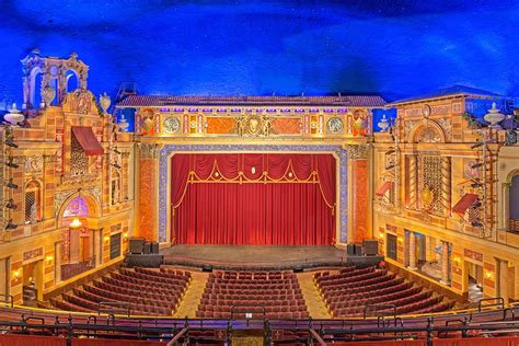 14 Historic American Theaters Photos Architectural Digest