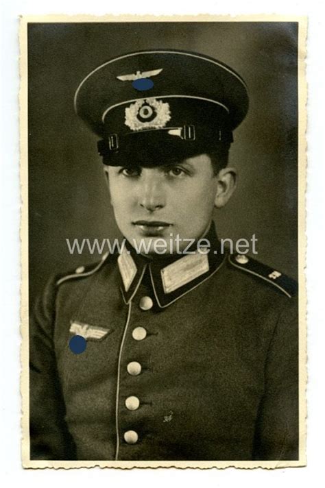 Wehrmacht Portraitfoto Soldat Der Infanterie Mit Waffenrock