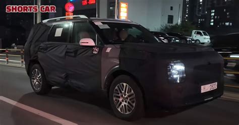 Hyundai Palisade Spied With Lights On Korean Car Blog