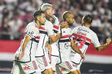 VAMOS TUDO Tricolor Tem Bom Aproveitamento Na Defesa Para