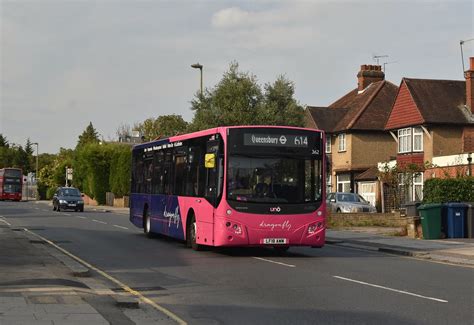 Odd Uno Bus 362 Lf18awm 614 Hatfield Station Qu Flickr