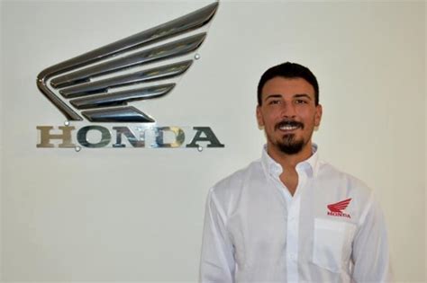 Articoli Su Nicky Hayden Dueruote