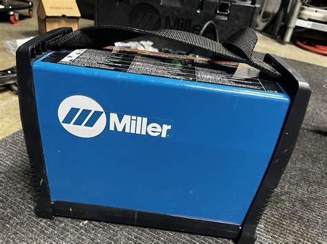 Miller Electric 907710001 Miller Maxstar 161 Stl Tig Welder