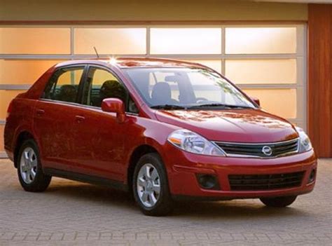 2011 Nissan Versa Price Value Depreciation And Reviews Kelley Blue Book