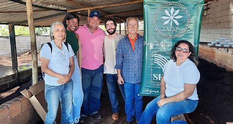 Curso De Minhocultura Do Senar Sp Ensina T Cnica Que Favorece O Meio