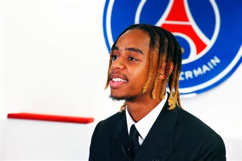 Les premières photos de Bradley Barcola au Paris Saint-Germain