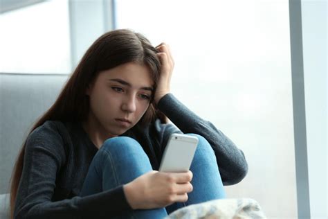 Social Media And Depression Teen Mental Health Treatment