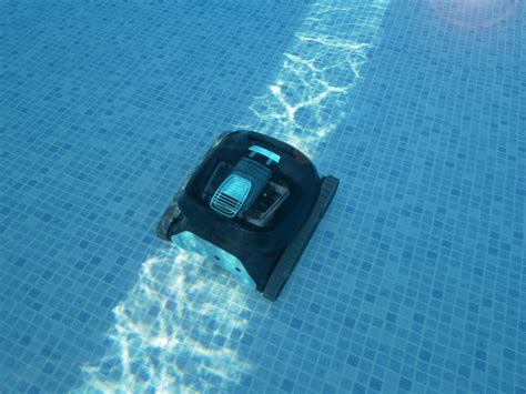 Maytronics Mydolphin Dolphin Liberty 200 Cordless Robotic Pool Cleaner