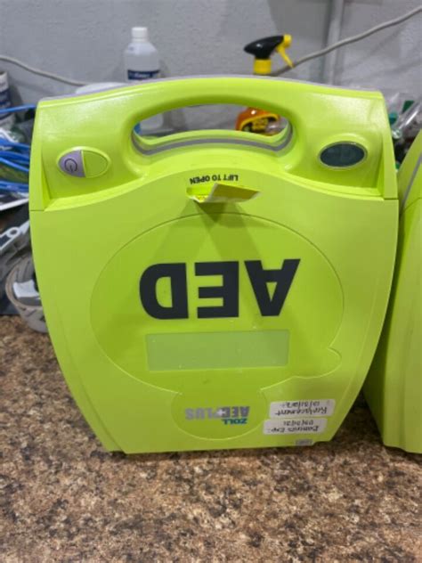 Used Zoll Aed Plus Defibrillator For Sale Dotmed Listing