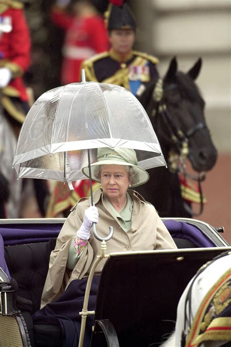 Queen Elizabeth Rainy Day Style - National Umbrella Day