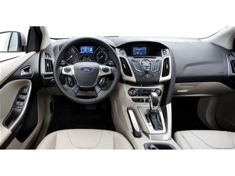 2012 Ford Focus: 34 Interior Photos | U.S. News