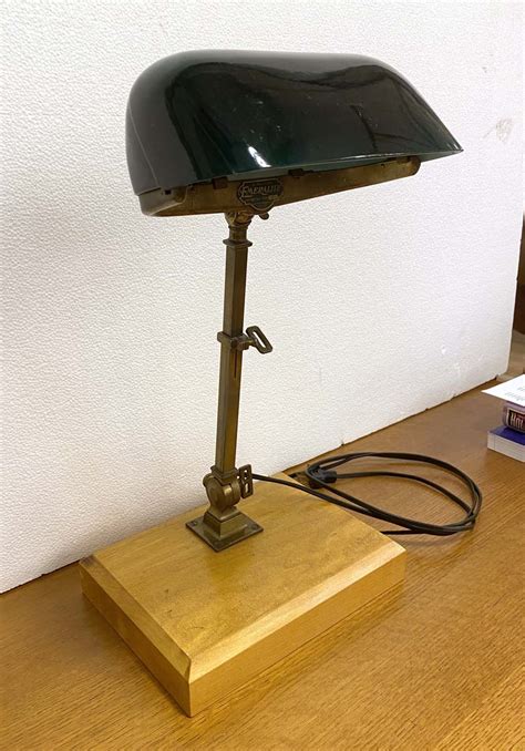 Hg Mcfaddin And Co Antique Bankers Green Emeralite Desk Lamp Olde Good