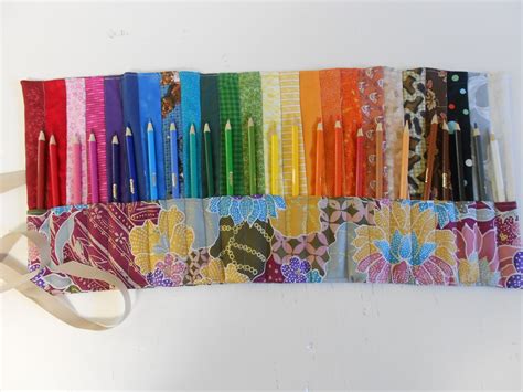 Down To Sew Colored Pencil Roll