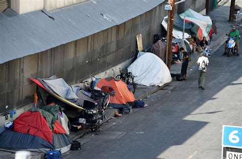 Op-Ed: How should L.A. spend its $100-million homelessness emergency fund? - Los Angeles Times