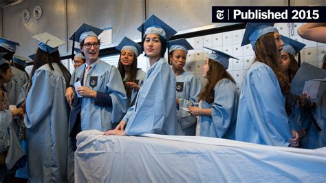 Mattress Protest at Columbia University Continues Into Graduation Event ...