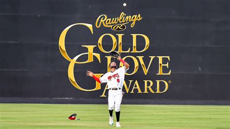 Chourio Earns 2022 Rawlings Gold Glove Award®