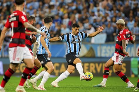 No Primeiro Jogo Da Semifinal Da Copa Do Brasil Gr Mio Perde Para O