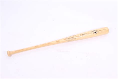 Lot Babe Ruth 100th Anniversary Home Run Bat