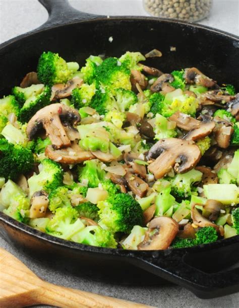 Broccoli Mushroom And Wild Rice Skillet Casserole Alisons Allspice