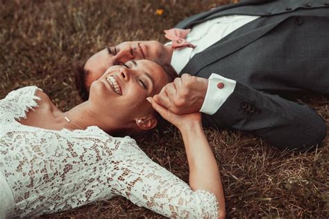 95 questions Action ou Vérité à se poser en couple pour une soirée