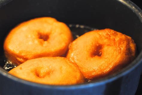 Deliciously Easy "Cheater" Doughnuts! - Making Lemonade