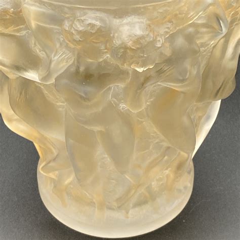 Un Vase Bacchantes De R Lalique Paul Bert Serpette