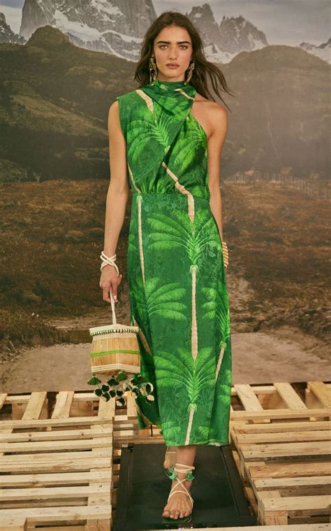 Women S Johanna Ortiz Pre Fall 2023 Collection Moda Operandi