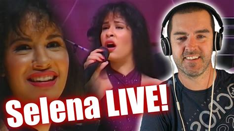 Selena REACTION Baila Esta Cumbia Live From Astrodome YouTube