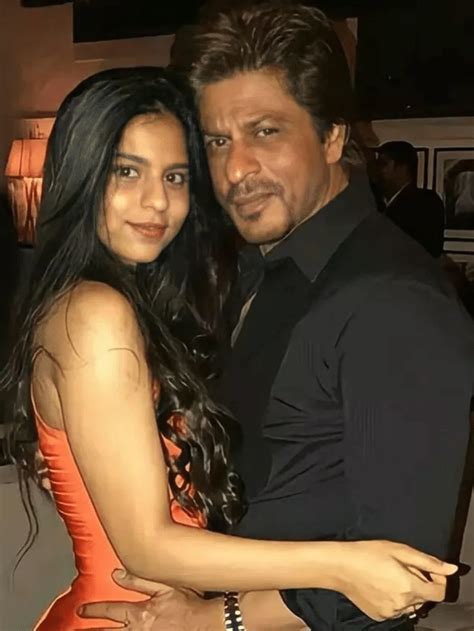 Suhana Khan Receives Best Wishes From Dad Shah Rukh Khan After Her