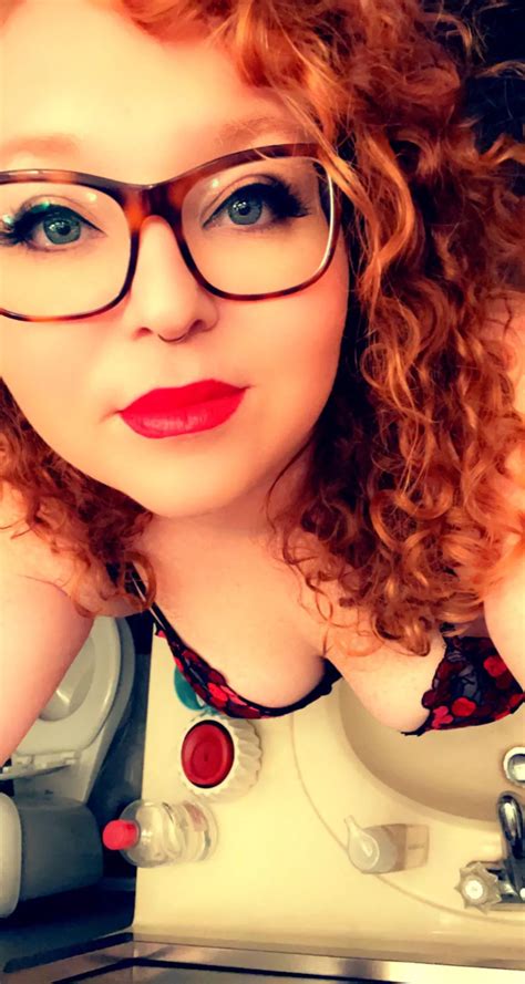 Red And Red Nudes Ginger NUDE PICS ORG