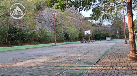 鴨脷洲利東邨籃球場足球場 Ap Lei Chau Lei Tung Estate Football Court 港島 Hk Island