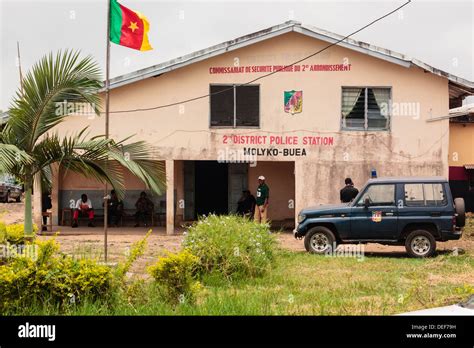 West Africa Government Building Fotos Und Bildmaterial In Hoher