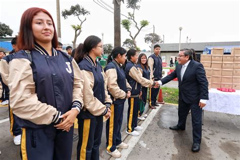 IZAMIENTO DEL PABELLÓN NACIONAL DEL PERÚ GORE Callao Flickr