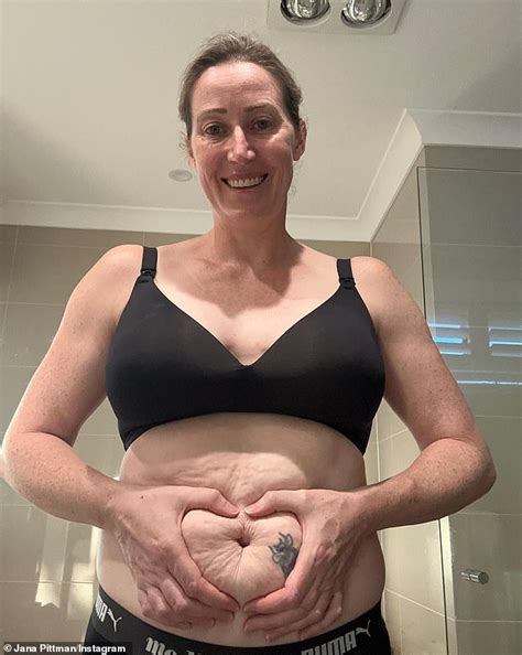 8 Hot Sexy Jana Pittman Bikini Pics