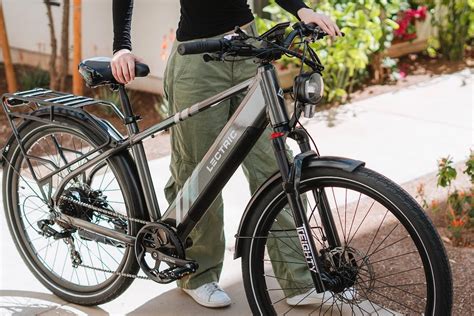 Lectric just released a full-size commuter e-bike priced under $1,000 ...