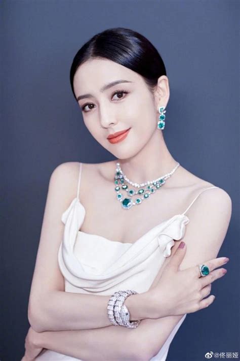 Đồng Lệ Á ủng hộ chồng cũ sau ly hôn - 2sao