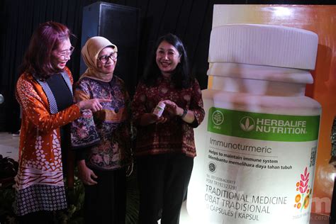 Foto Perkuat Imun Herbalife Luncurkan Suplemen Berbahan Kunyit