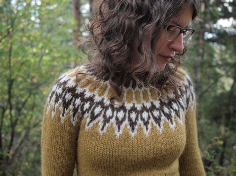 Jaimes Icelandic Lopi Sweater Hand Knitted Sweaters Knitting Inspiration Fair Isle Knitting