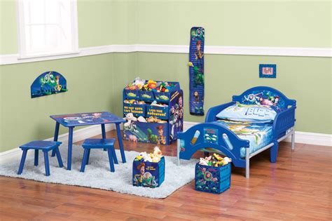 Win an entire Toy Story Toddler Bedroom Set & Family Movie Tickets | DaDa Rocks!