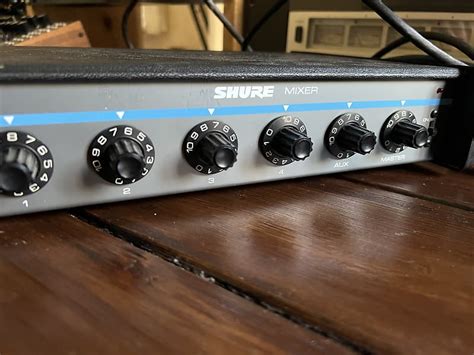 Shure M268 Microphone Mixer Reverb