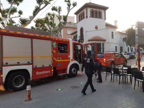 Incendio En Un Edificio Del Centro De Dénia 02 Dé