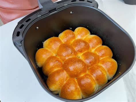 Petits Pains Moelleux Au Lait Et Au Beurre Cuisine Maison Escapades