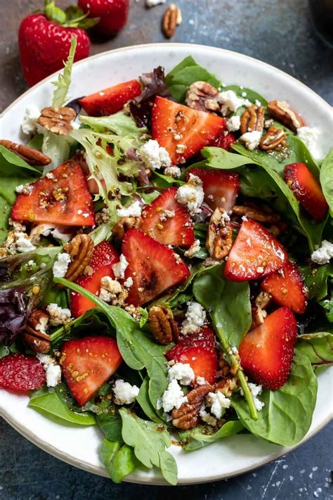 Strawberry Spinach Salad Balsamic Dressing Wonkywonderful