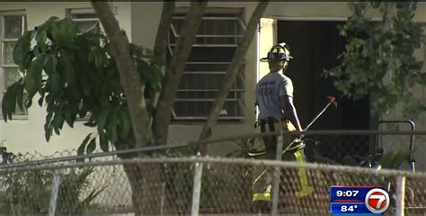 Firefighters Extinguish Fire At Miami Gardens Home Wsvn 7news Miami