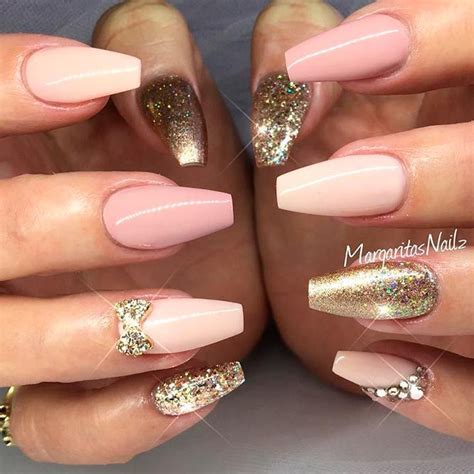 25 Pink And Gold Nails Designs Every Girl Should Try Rose Gold Nails